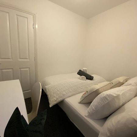 Nice Living Serviced Accommodations 3 Coventry Exterior foto